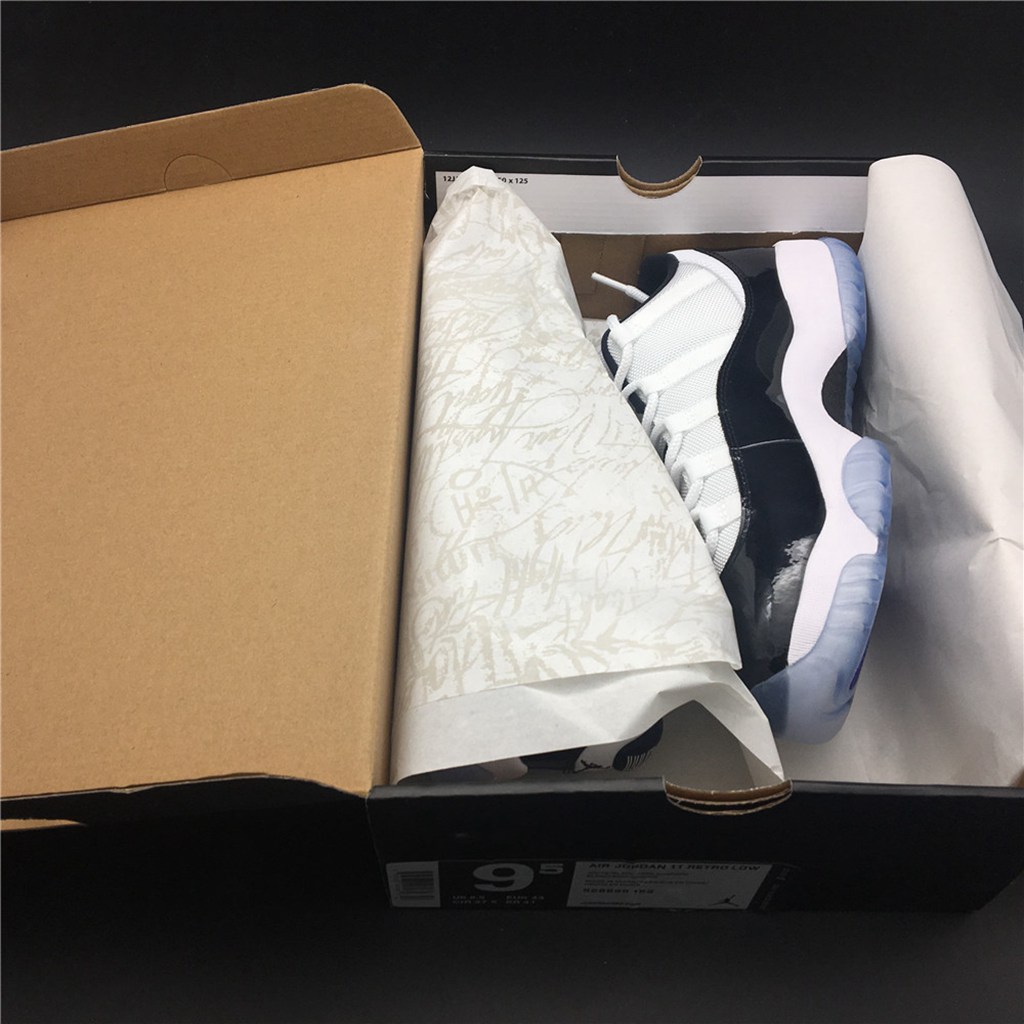 AIR JORDAN 11 RETEO LOW